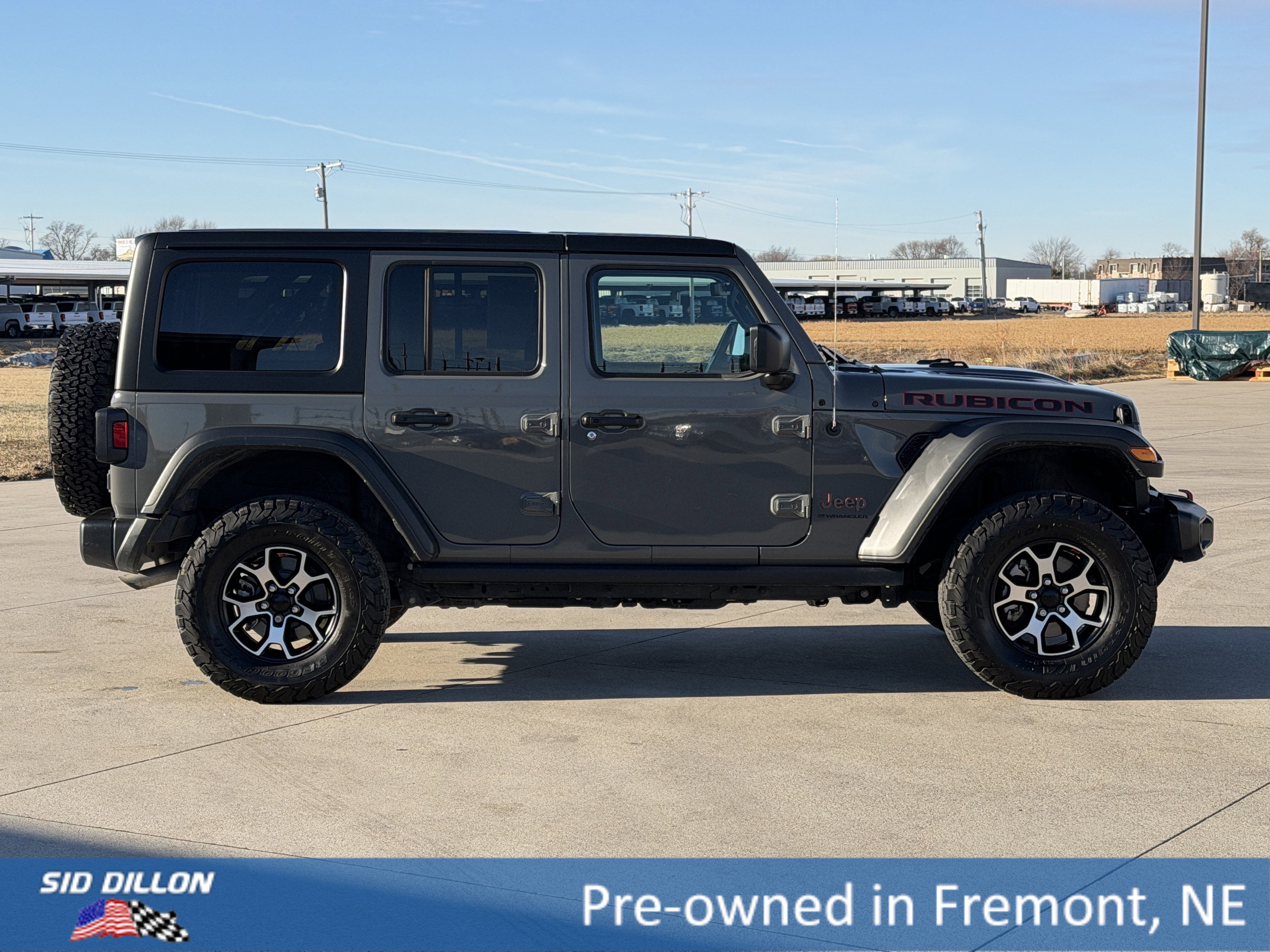 Used 2023 Jeep Wrangler Unlimited Rubicon w/ Cold Weather Group image 3