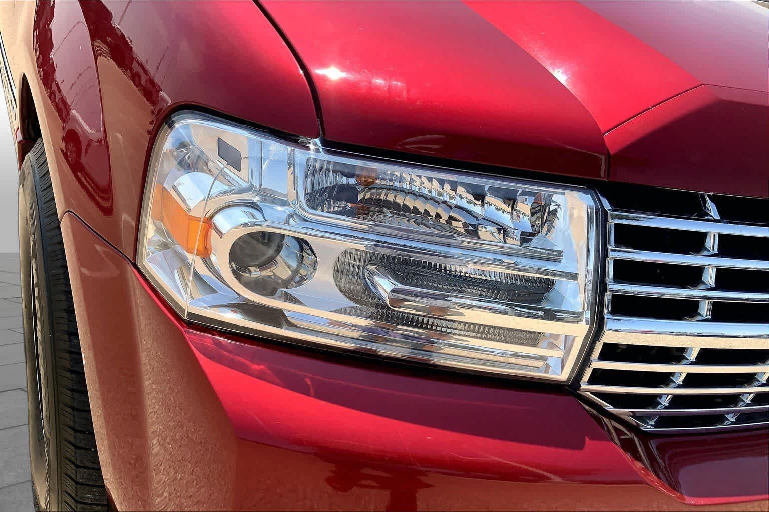 Used 2013 Lincoln Navigator 2WD w/ HD Trailer Tow Pkg image 33
