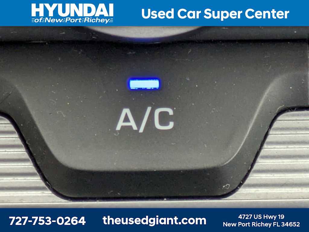 Used 2020 Hyundai Elantra SEL w/ Cargo Package (C1) FWD image 20