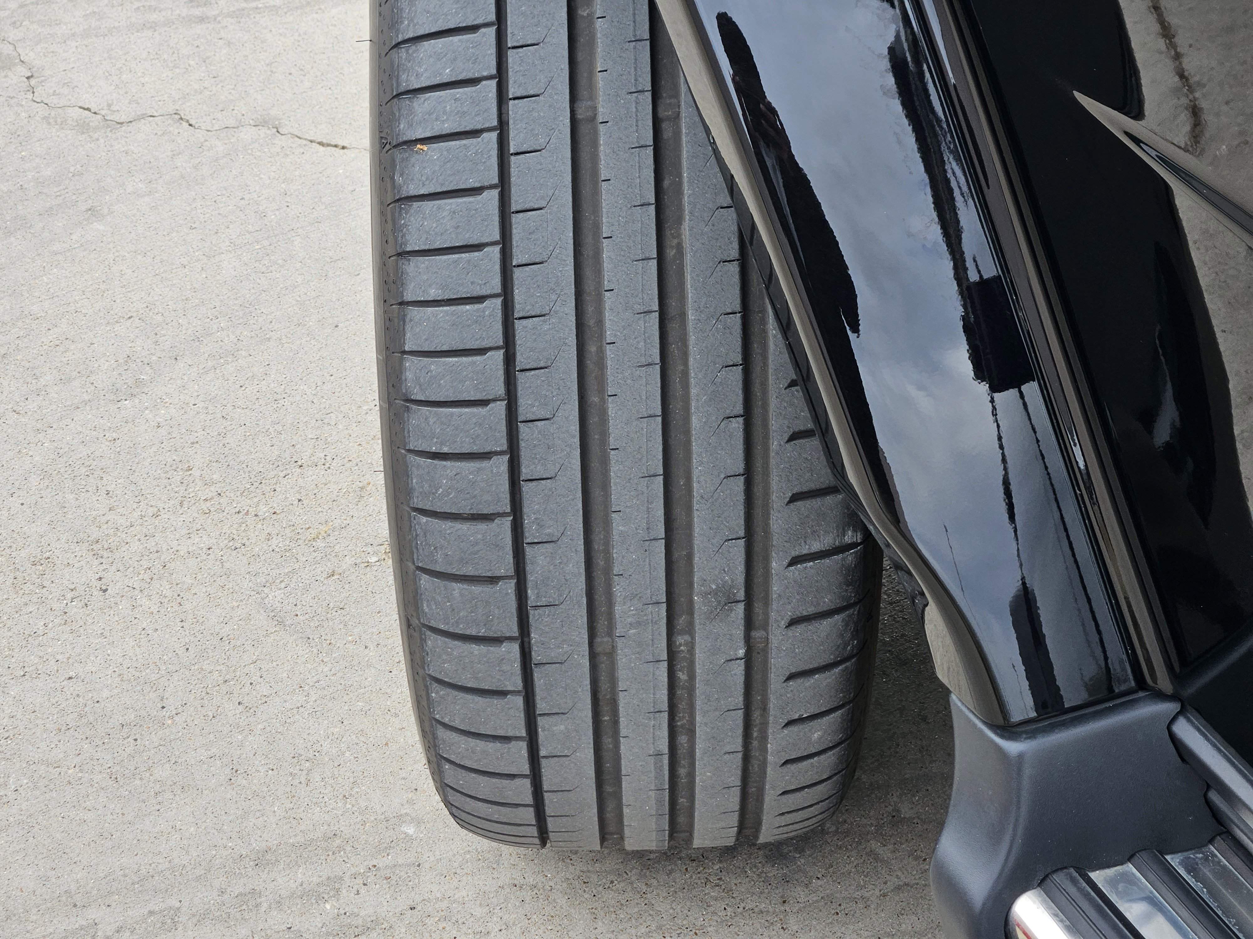 Certified 2025 Mercedes-Benz G 580 w/ EQ Technology image 11