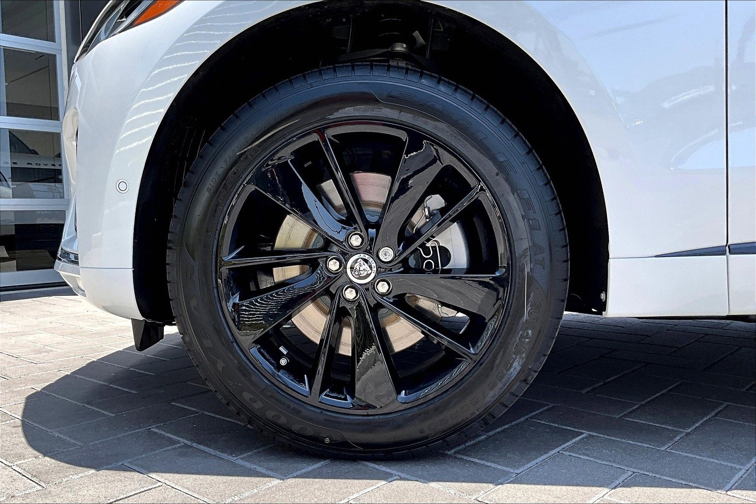 New 2026 Jaguar F-PACE R-Dynamic S image 12