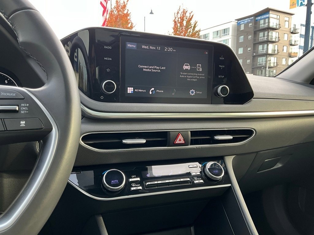 Used 2021 Hyundai Sonata SEL w/ Convenience Package image 16