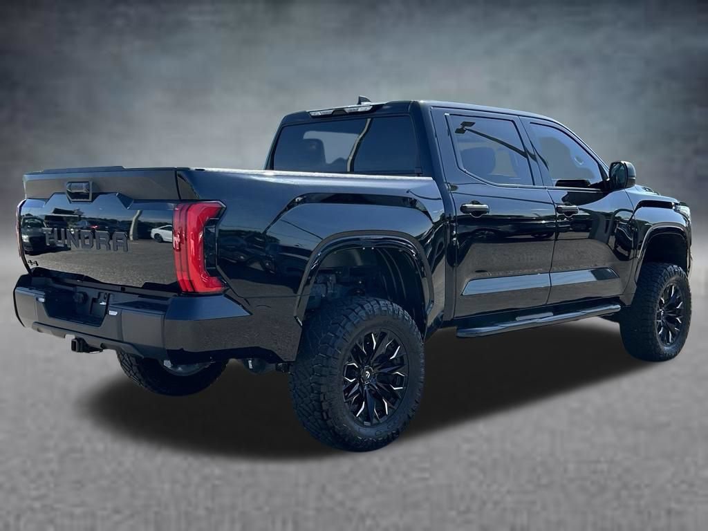 Used 2025 Toyota Tundra SR w/ SR Tow Package AWD/4WD image 5