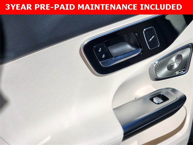 Certified 2025 Mercedes-Benz C 300 4MATIC Sedan image 15