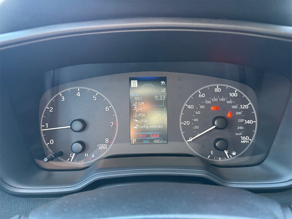 Used 2025 Toyota Corolla LE image 21