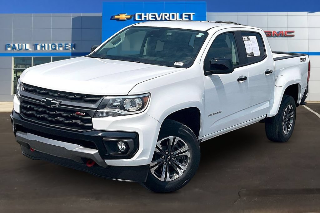 Used 2021 Chevrolet Colorado Z71 w/ Safety Package AWD/4WD image 3