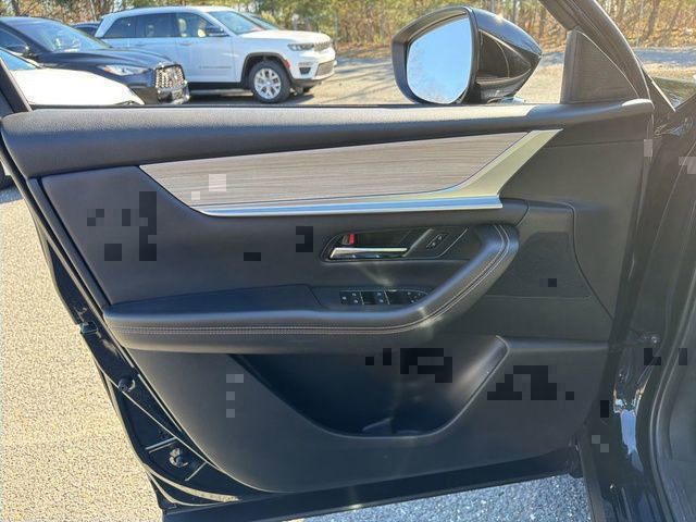 Used 2025 MAZDA CX-90 3.3 Turbo w/ Preferred Package image 18