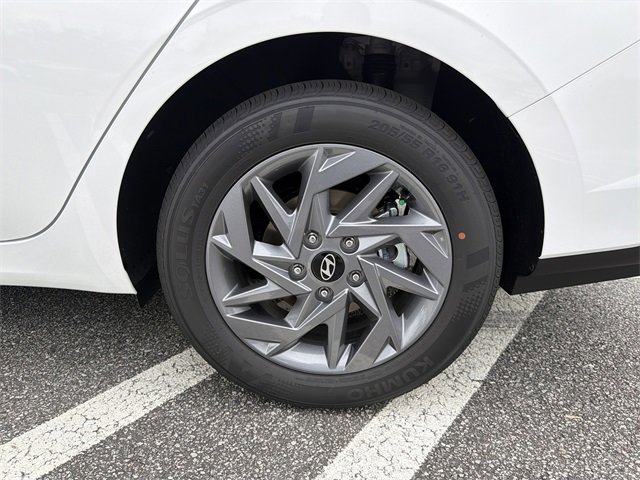 New 2026 Hyundai Elantra Blue image 19