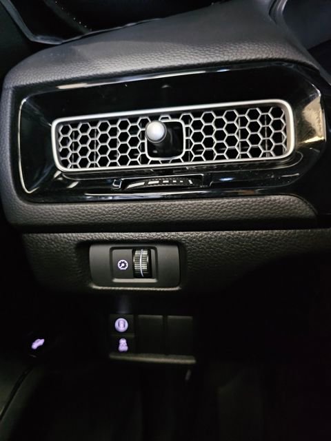 Used 2022 Honda Civic Sport image 32