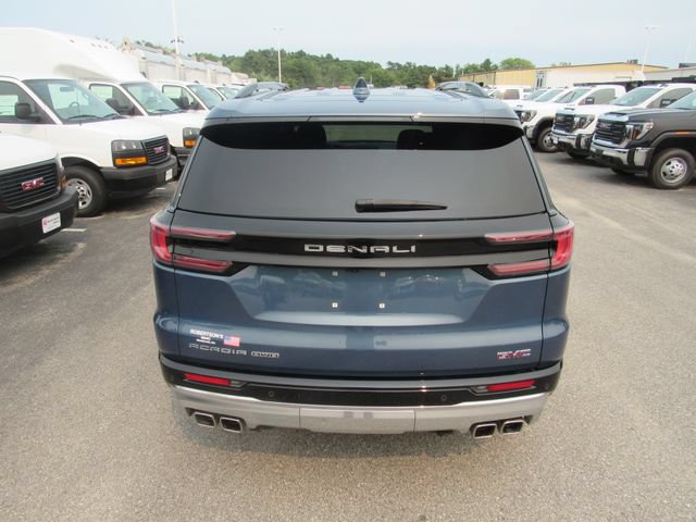 Certified 2025 GMC Acadia Denali w/ LPO, All-Weather Package AWD/4WD image 25