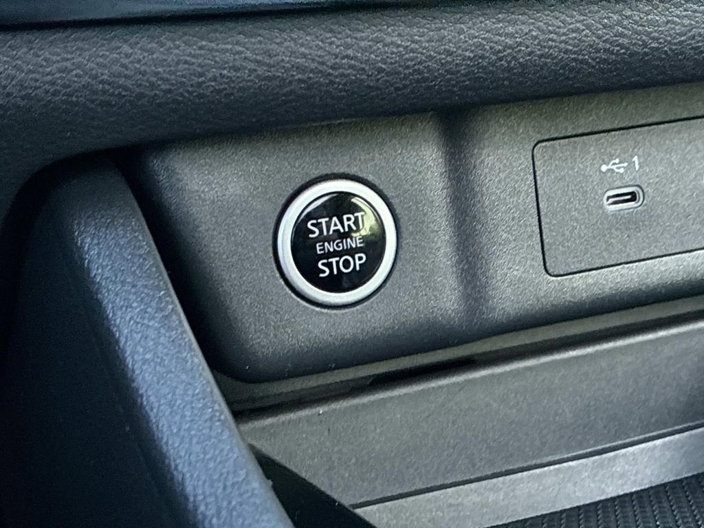 Certified 2023 Nissan Rogue SV w/ SV Premium B Package image 27