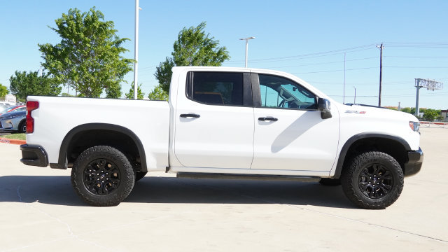 Used 2024 Chevrolet Silverado 1500 ZR2 w/ Technology Package AWD/4WD image 11
