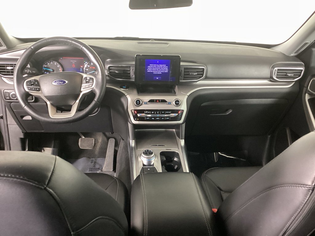 Used 2023 Ford Explorer XLT w/ Equipment Group 202A image 20
