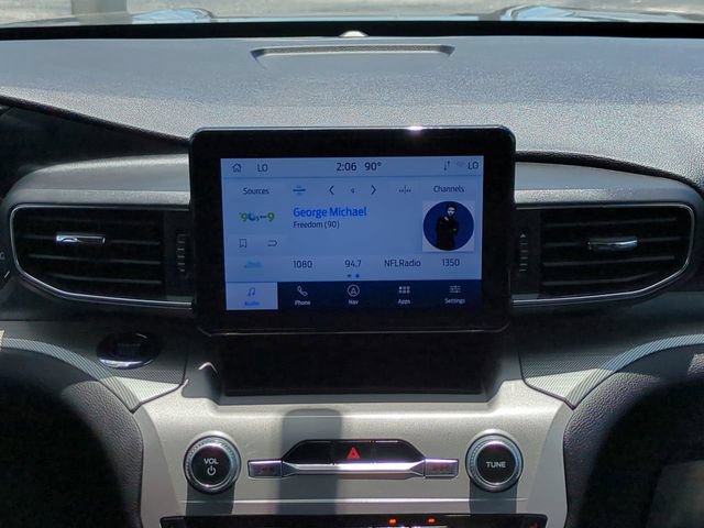 Certified 2023 Ford Explorer XLT w/ Equipment Group 202A RWD image 20
