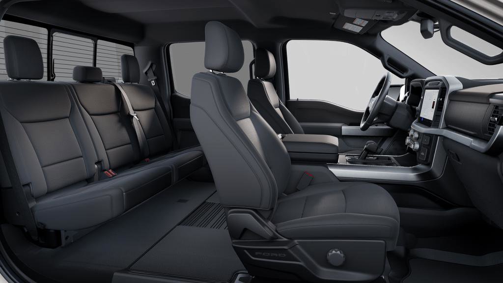 New 2025 Ford F150 XLT w/ Equipment Group 302A MID