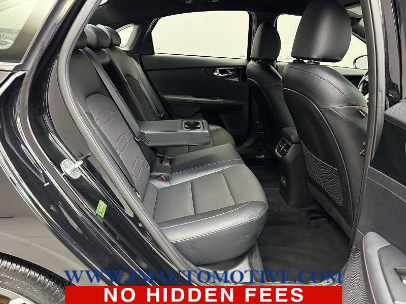 Used 2022 Kia Forte GT image 16