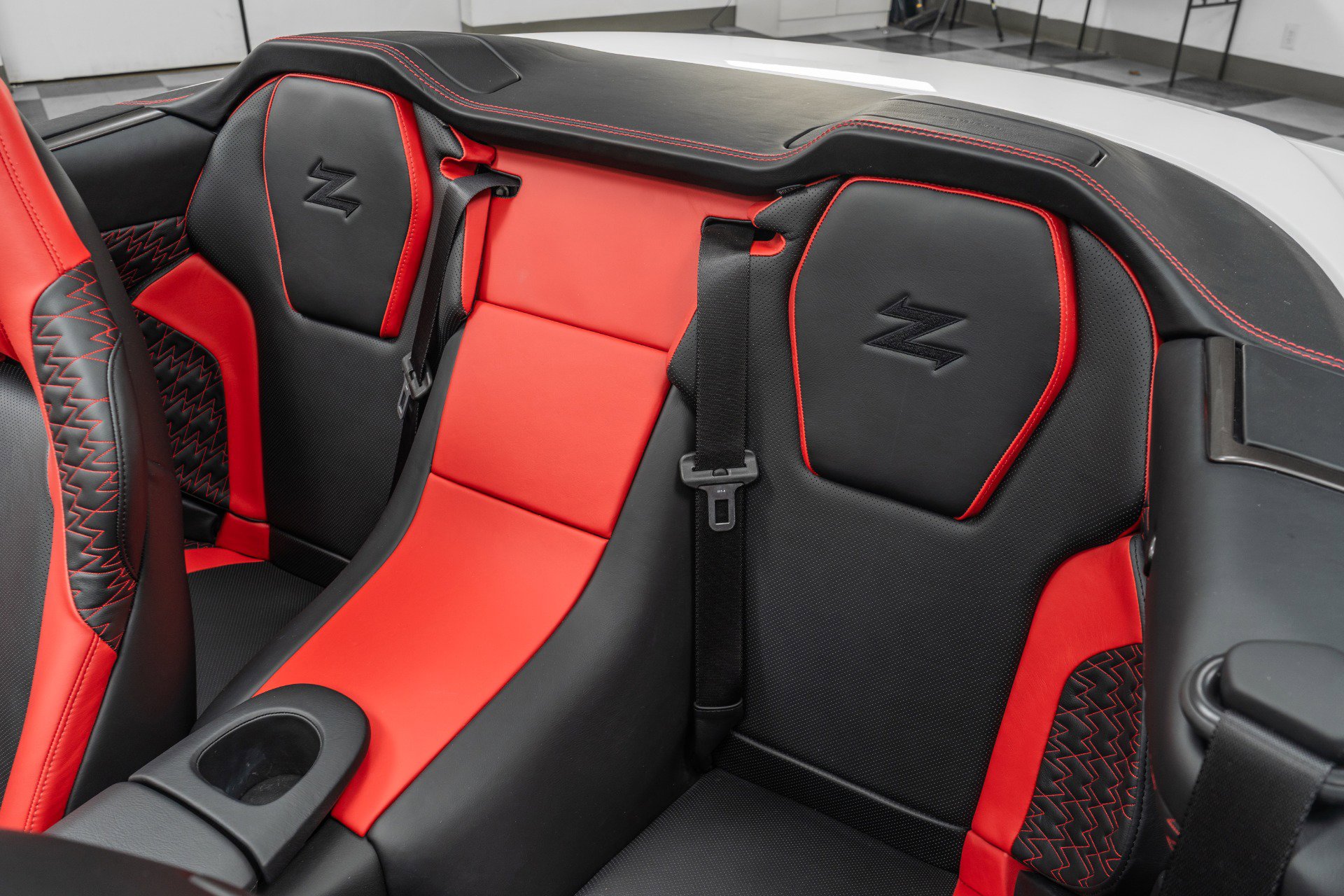 Used 2018 Aston Martin Vanquish Zagato image 16