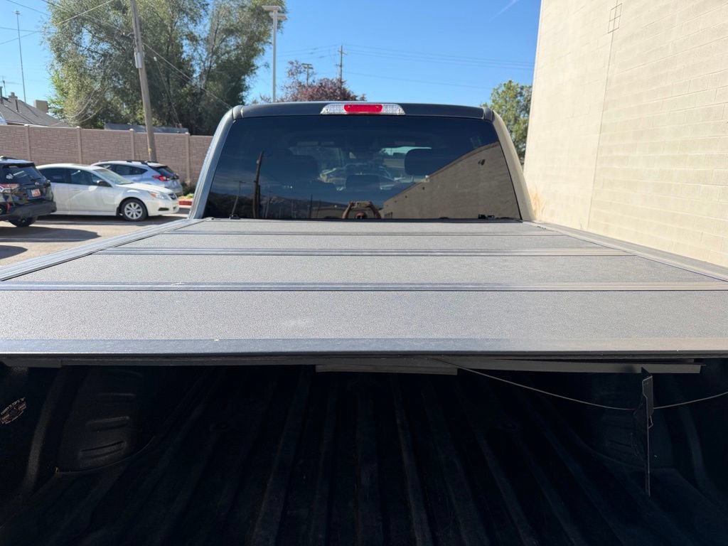 Used 2017 Ford F250 XLT w/ XLT Premium Package AWD/4WD image 24