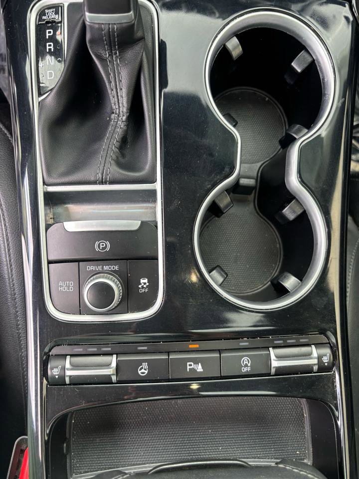 Used 2018 Kia Stinger Premium image 12