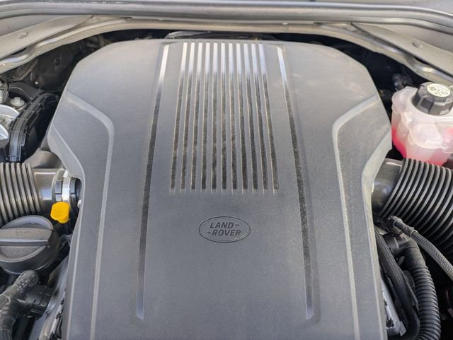 Used 2025 Land Rover Range Rover Long Wheelbase Autobiography image 20