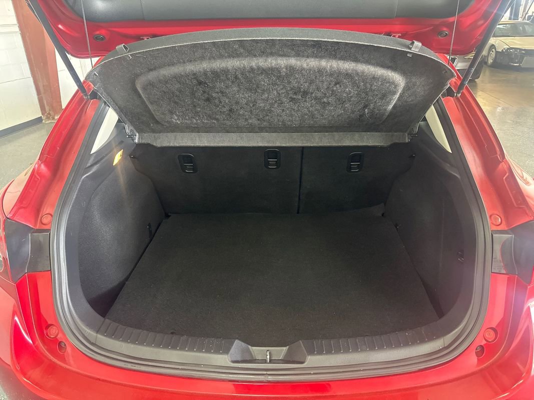 Used 2015 MAZDA MAZDA3 s Touring FWD image 19