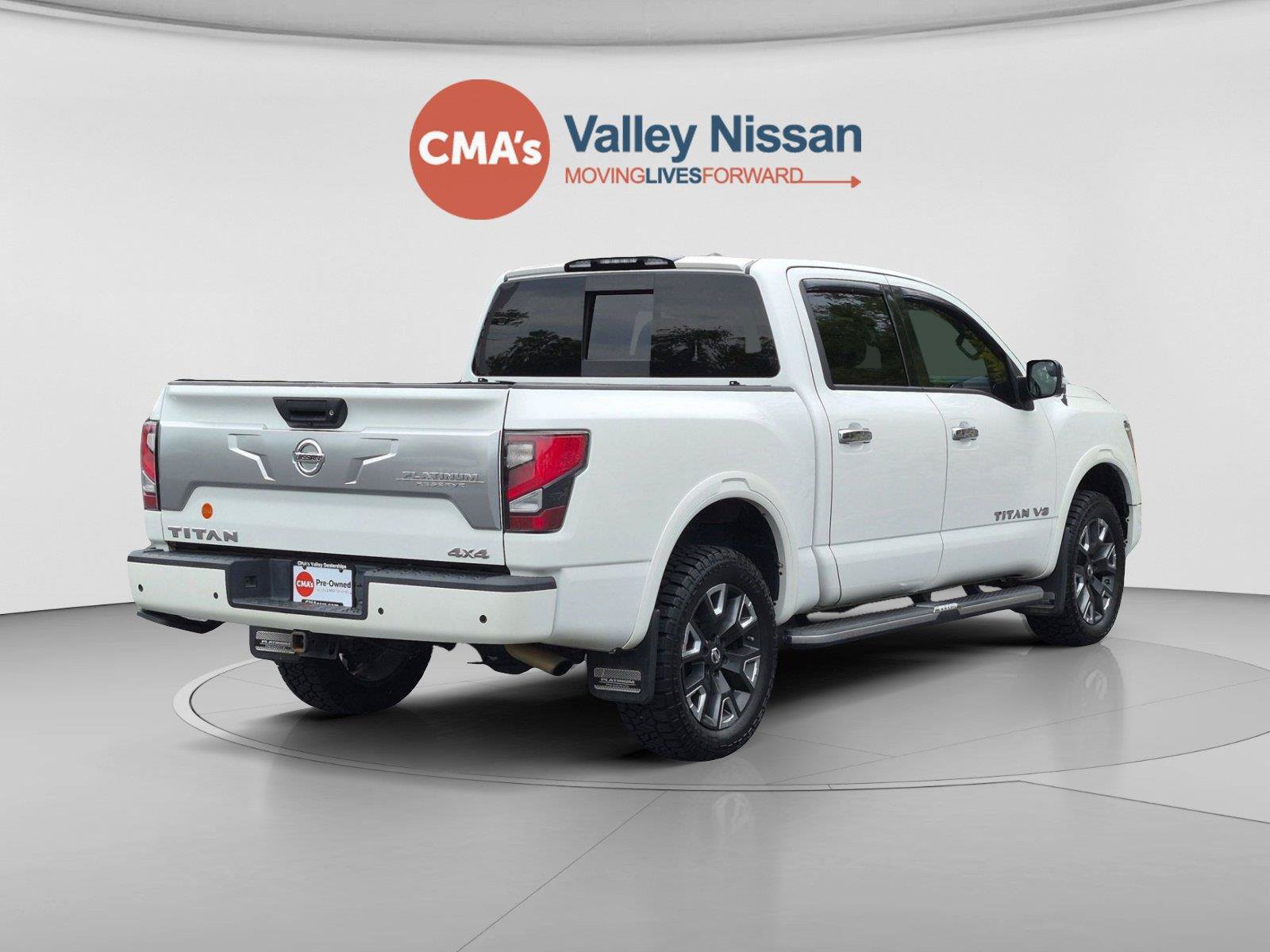 Used 2020 Nissan Titan Platinum Reserve AWD/4WD image 5