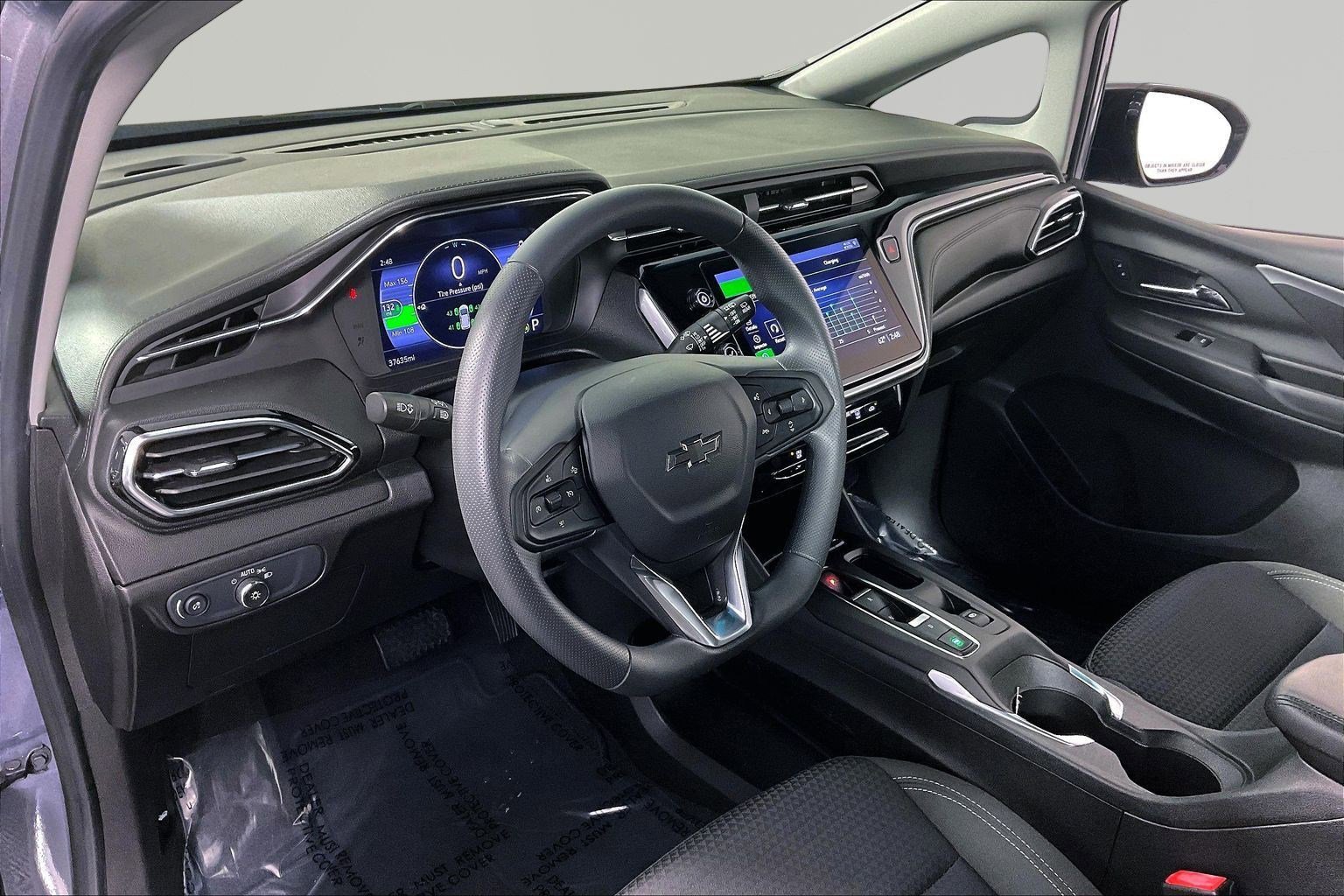 Used 2022 Chevrolet Bolt LT FWD image 16