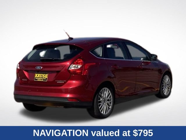 Used 2014 Ford Focus Titanium FWD image 3