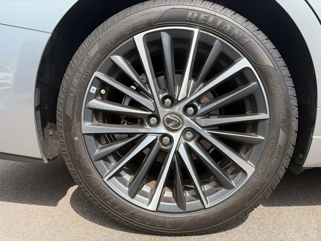 Used 2022 Lexus ES 350 w/ Premium Package FWD image 23