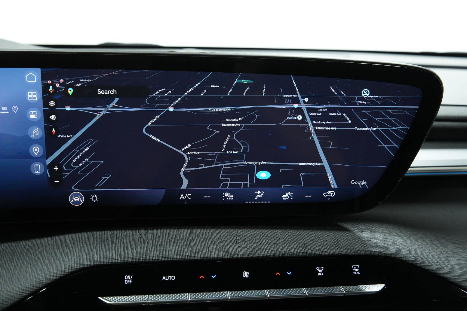 New 2026 Buick Enclave Sport Touring w/ LPO, Floor Liner Package image 36