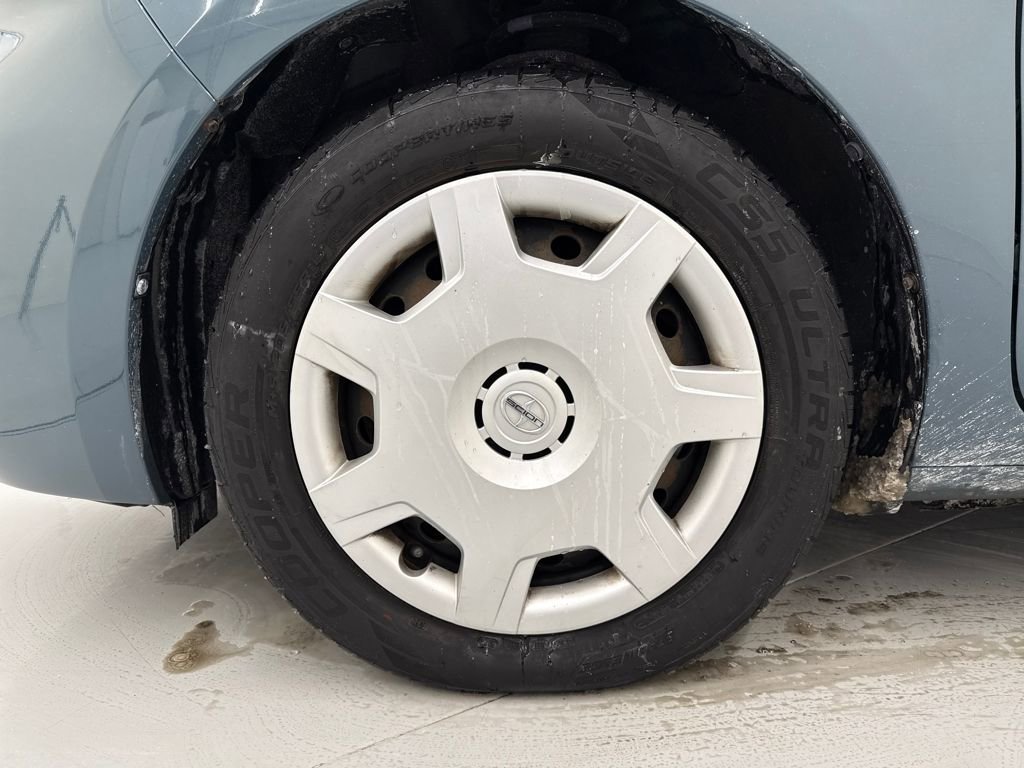 Used 2010 Scion xB image 9