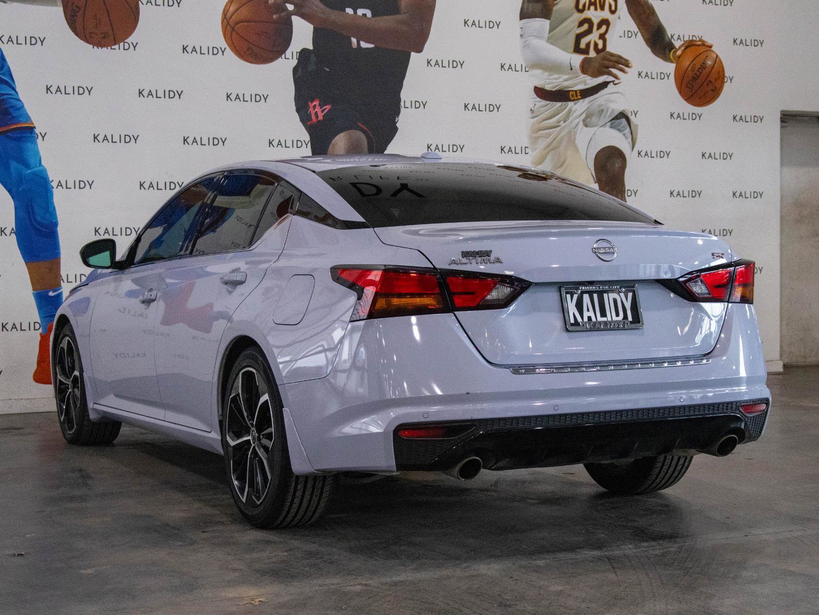 Used 2023 Nissan Altima 2.5 SR image 21