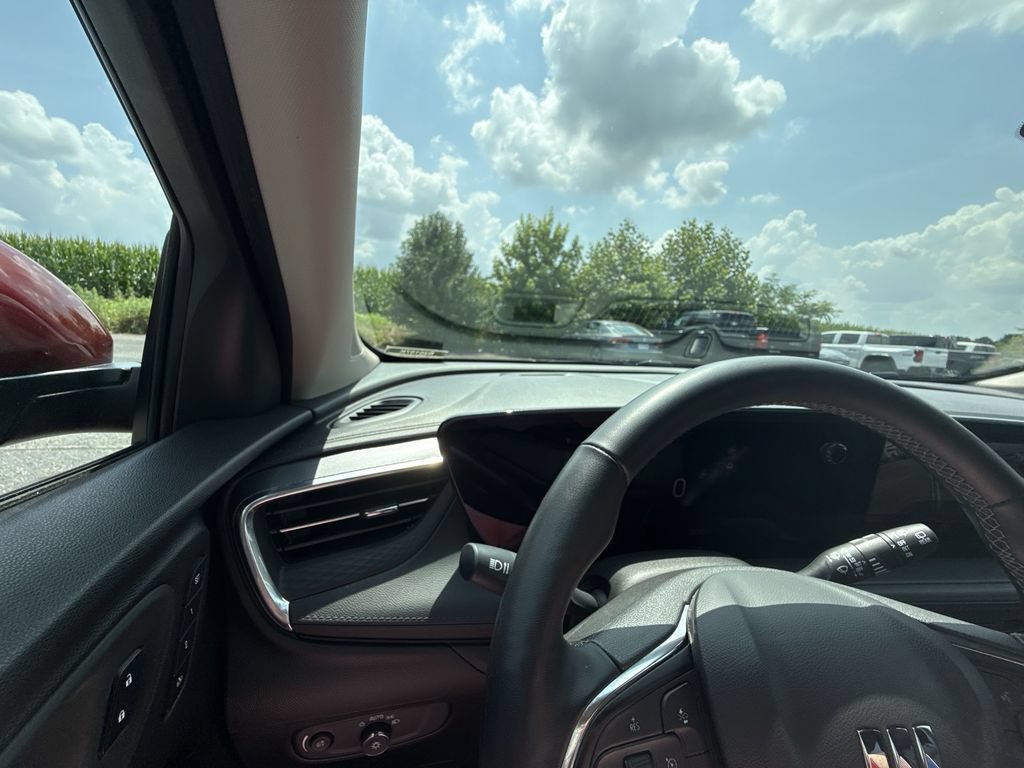 Certified 2024 Buick Encore GX Avenir FWD image 24