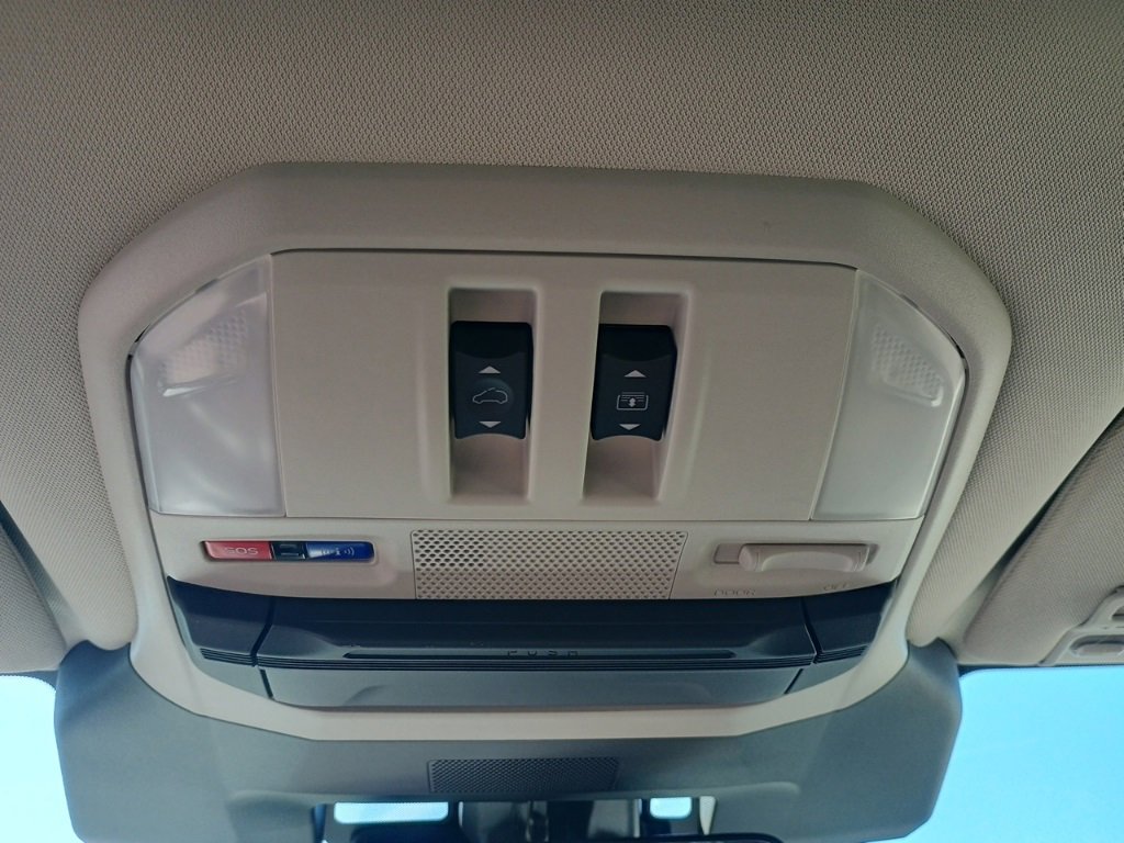 New 2026 Subaru Ascent Limited image 25