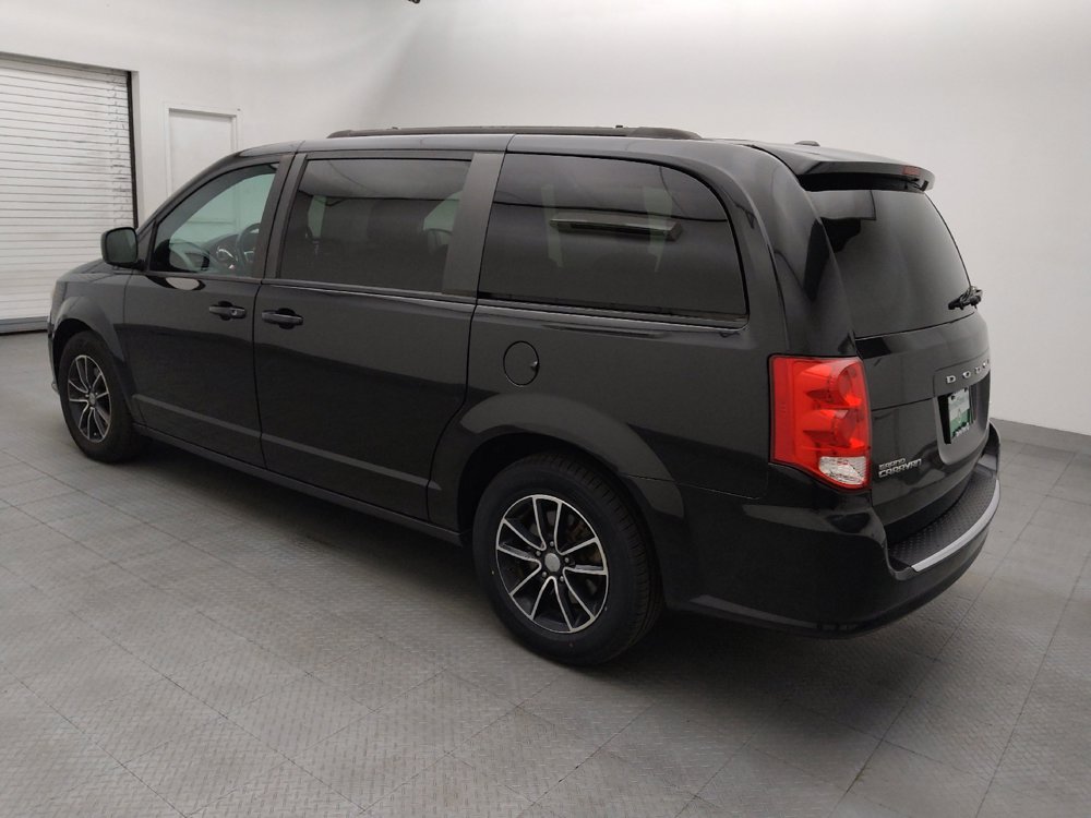 Used 2019 Dodge Grand Caravan GT FWD image 3