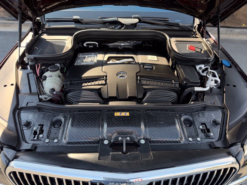 Used 2022 Mercedes-Benz Maybach GLS 600 4MATIC image 6