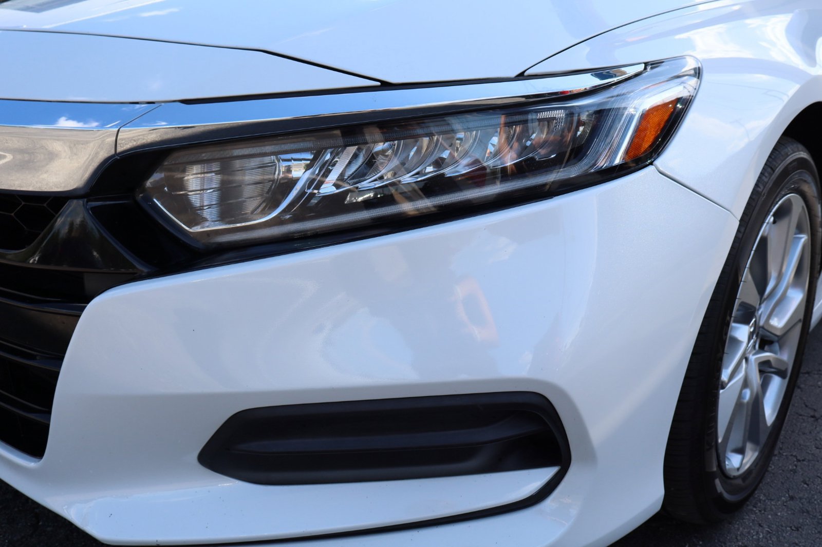 Used 2018 Honda Accord LX image 42
