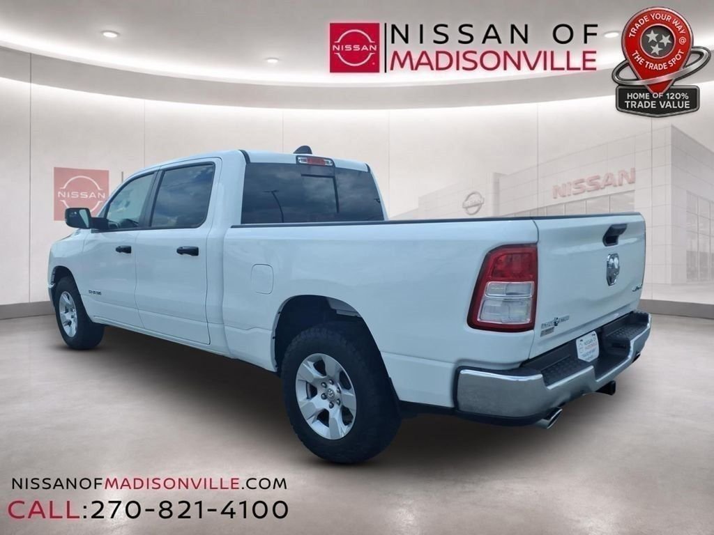Used 2023 RAM 1500 Lone Star AWD/4WD image 3