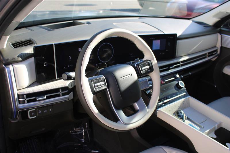 Used 2025 Hyundai Santa Fe Calligraphy FWD image 18