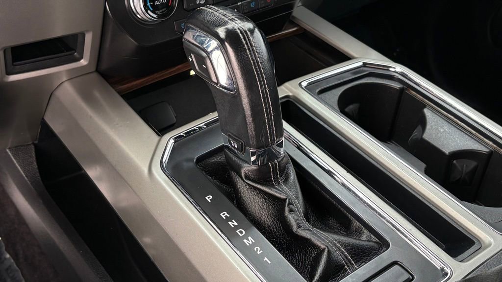 Used 2015 Ford F150 Lariat w/ Equipment Group 502A Luxury AWD/4WD image 41