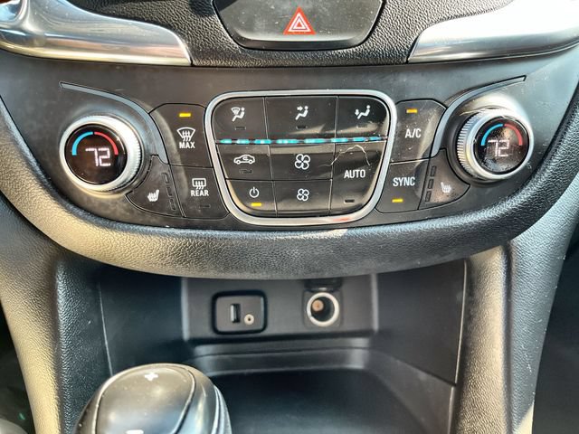 Used 2018 Chevrolet Equinox LT AWD/4WD image 17