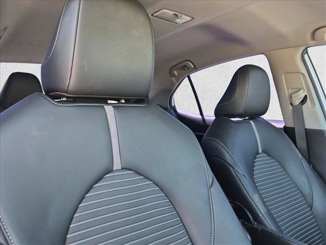 Used 2024 Toyota Camry SE FWD image 18