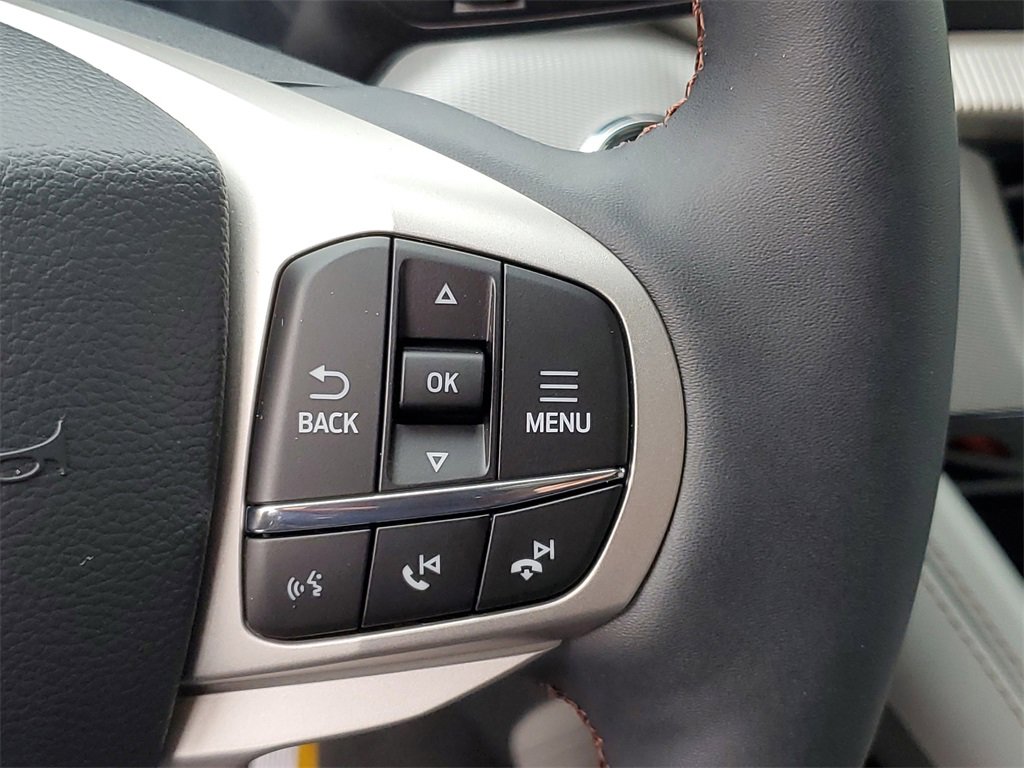 New 2026 Ford Explorer Active image 12