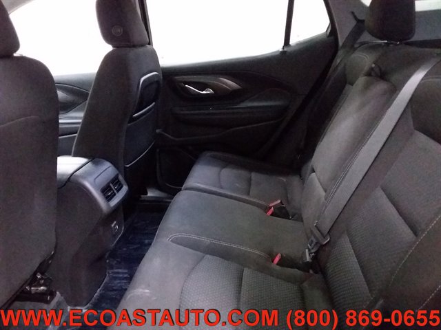 Used 2022 GMC Terrain SLE w/ LPO, Floor Liner Package AWD/4WD image 12