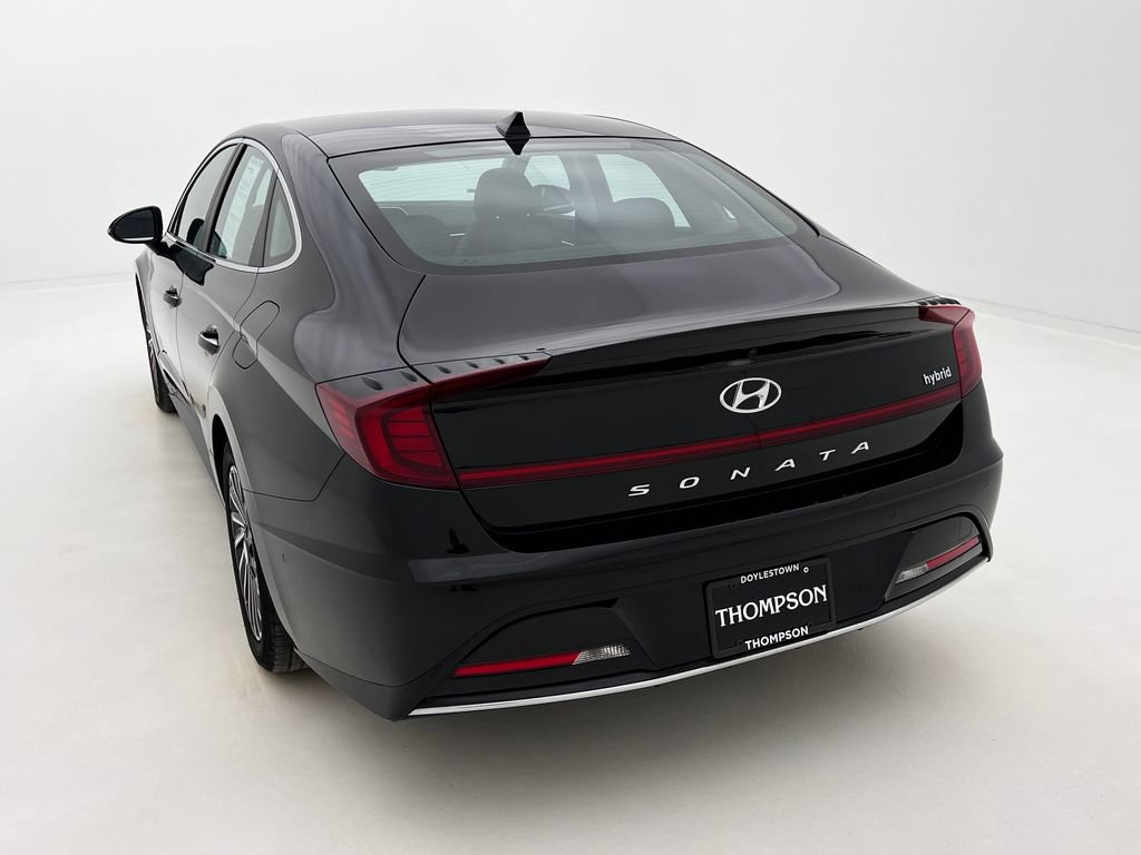 Used 2022 Hyundai Sonata Limited w/ Cargo Package image 8