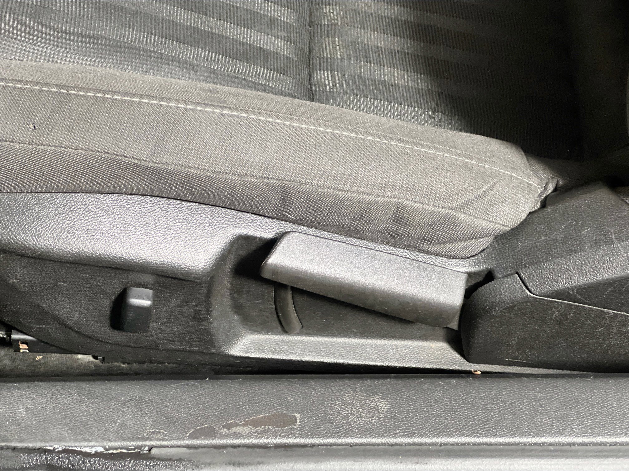 Used 2015 Chevrolet Camaro LS RWD image 12