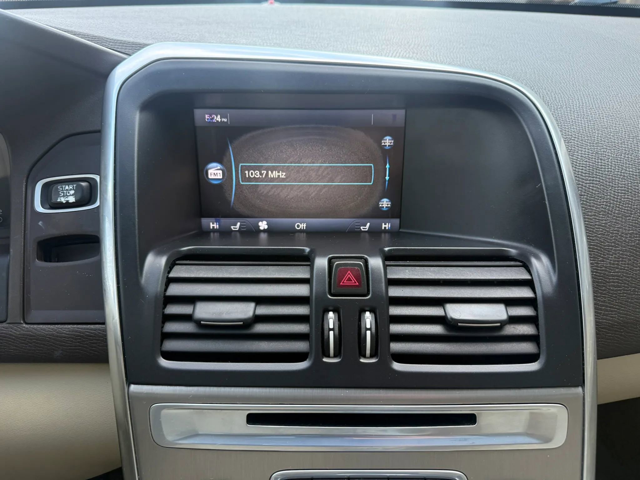 Used 2013 Volvo XC60 3.2 FWD image 26