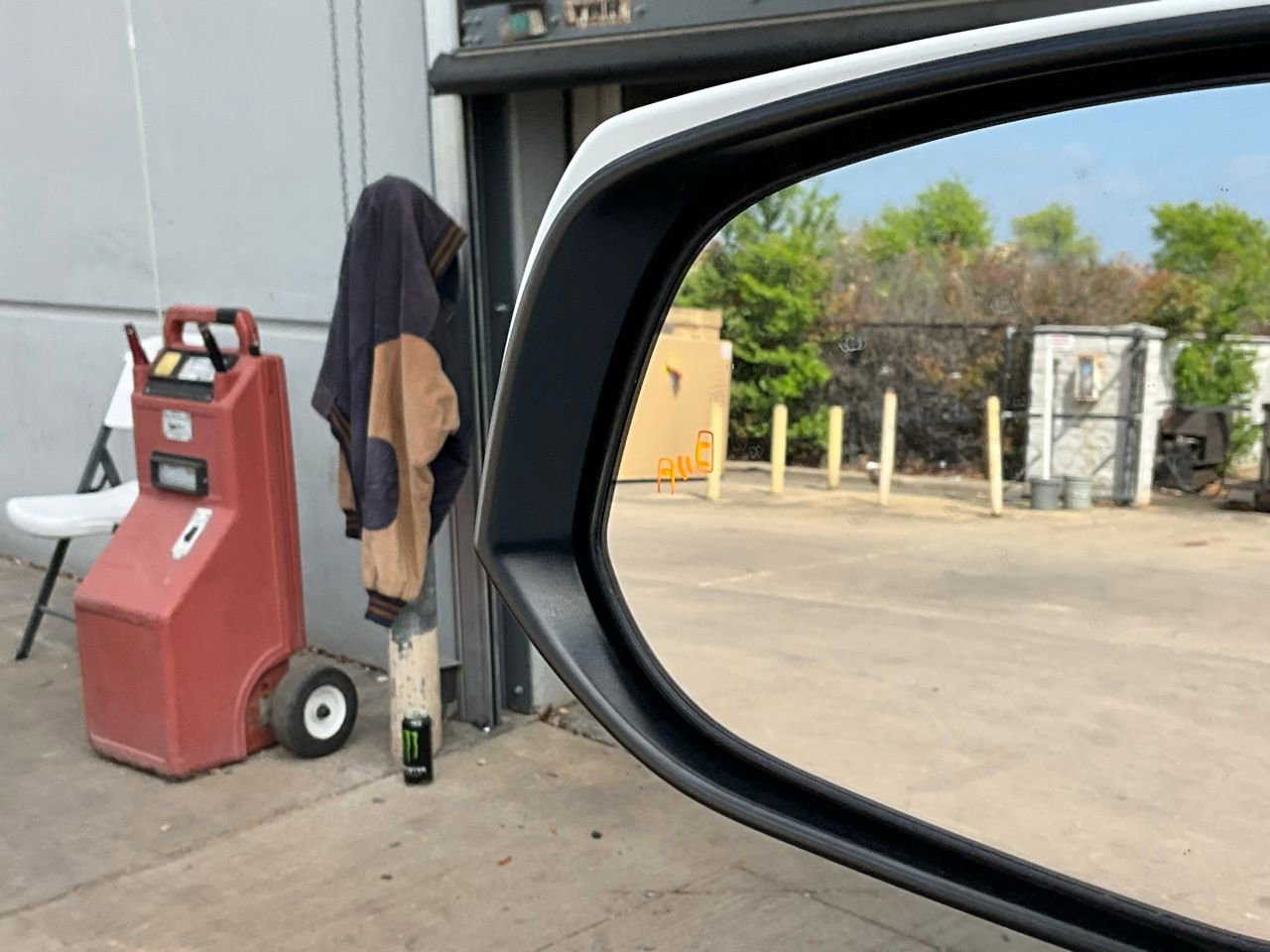 Used 2019 Toyota Tacoma TRD Sport w/ Technology Package image 19