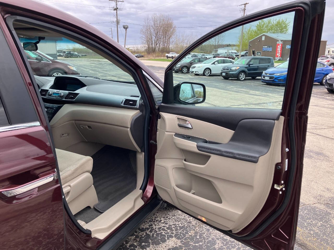 Used 2011 Honda Odyssey EX image 13