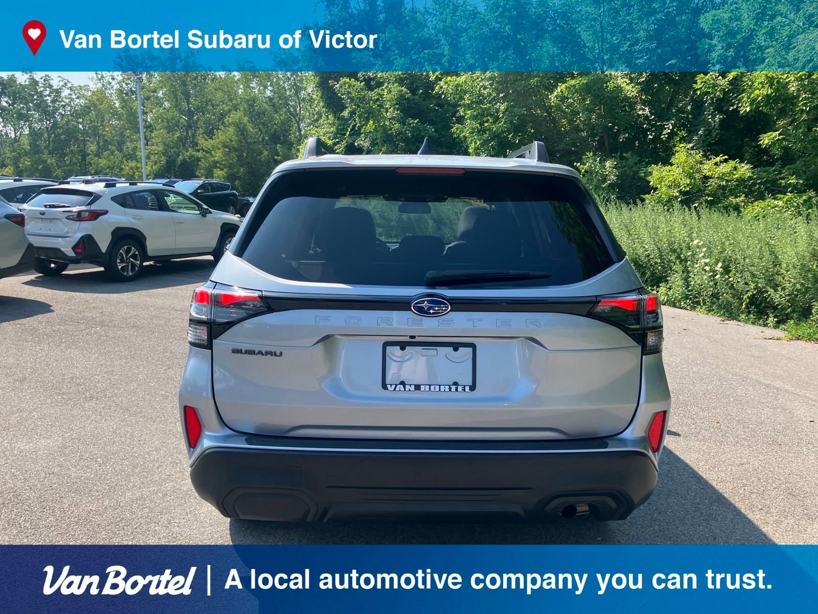 Used 2025 Subaru Forester Premium w/ Convenience Package #1 image 4